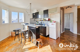 
                                                                                        Vente
                                                                                         T3 lumineux, sans vis-à-vis, face au parc