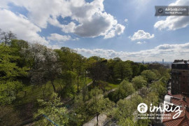 
                                                                                        Vente
                                                                                         T3 lumineux, sans vis-à-vis, face au parc