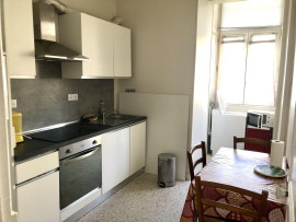 
                                                                                        Location
                                                                                         T3 meublé 52 m2 1er étage avenue de la Libération