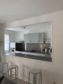 
                                                                                        Location
                                                                                         T3 meublé 67m² rénové Wilson/République Balcon/Box