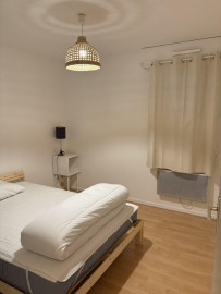 
                                                                                        Location
                                                                                         T3 meublé 67m² rénové Wilson/République Balcon/Box