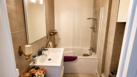 
                                                                                        Location
                                                                                         T3 meublé de 54 m² avec balcon – Vénissieux