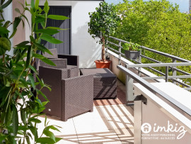 Vente
T3 meublé de 69m² avec terrasse 25m2 et garage