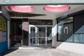 
                                                                                        Vente
                                                                                         T3 meublé eaux claires