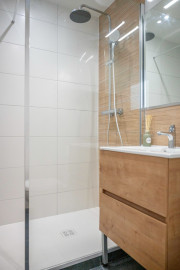 
                                                                                        Vente
                                                                                         T3 meublé eaux claires