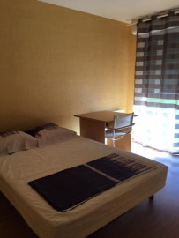 
                                                                                        Location
                                                                                         T3 meublé équipé parking sécurisé TOULOUSE CENTRE