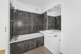 
                                                                                        Vente
                                                                                         T3 pièces avec balcon - ST OUEN L'AUMONE