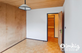 
                                                                                        Vente
                                                                                         T3 possible T4 de 80m² avec balcon