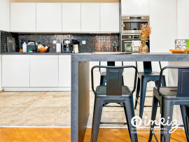 
                                                                                        Vente
                                                                                         T3 quartier d'Ainay entièrement rénové !