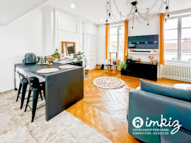 
                                                                                        Vente
                                                                                         T3 quartier d'Ainay entièrement rénové !