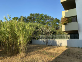 
                                                                                        Vente
                                                                                         T3 récent avec extérieur de 71m2