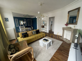 Location
T3 STYLE HAUSSMANNIEN MEUBLE AVEC GOUT