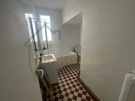 Location
T3 STYLE HAUSSMANNIEN MEUBLE AVEC GOUT