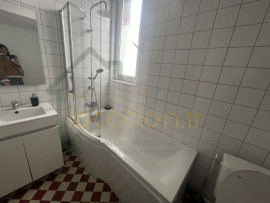 Location
T3 STYLE HAUSSMANNIEN MEUBLE AVEC GOUT