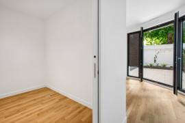 
                                                                                        Vente
                                                                                         T3 Terrasse - Quartier Champs-Elysées - Paris 8ème