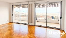 Vente
T3 très lumineux avec vue panoramique sur Lyon