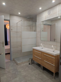 
                                                                                        Colocation
                                                                                         T4 colocation meublé Lormont