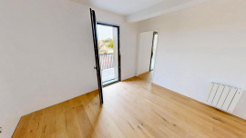 Vente
T4 d’exception – 98 m² et terrasse de 14 m² - Port