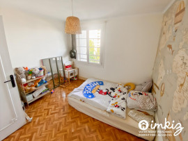 
                                                                                        Vente
                                                                                         T4 de 67m² au 9ème étage avec balcon