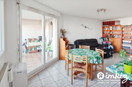 
                                                                                        Vente
                                                                                         T4 de 80m² avec balcon et garage