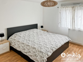 
                                                                                        Vente
                                                                                         T4 en rez-de-jardin avec jardin et terrasse