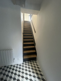 
                                                                                        Location
                                                                                         T4 en triplex - terrasse privative –Montreuil
