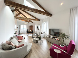 Location
T4 - Immeuble avec ascenseur - Proche gare