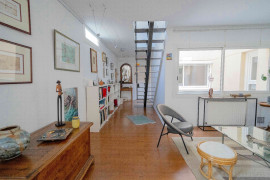 
                                                                                        Vente
                                                                                         T4 - JARDIN D'HIVER -CHARTRONS