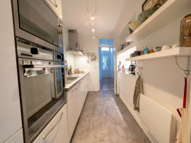 
                                                                                        Vente
                                                                                         T4 - JARDIN D'HIVER -CHARTRONS