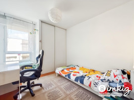 
                                                                                        Vente
                                                                                         ✨ T4 lumineux et idéalement situé – Saint-Fons
