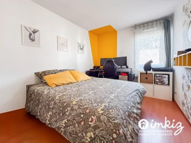 
                                                                                        Vente
                                                                                         ✨ T4 lumineux et idéalement situé – Saint-Fons