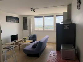 
                                                                                        Location de vacances
                                                                                         T4 - Meublé