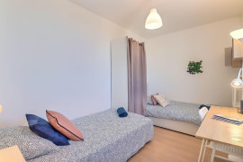 
                                                                                        Location
                                                                                         🏡 T4 Meublé et équipé à Nîmes Centre ✨🏡