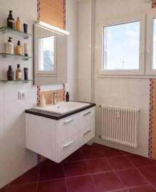 
                                                                                        Location
                                                                                         T5 96m² traversant lumineux secteur clinique