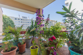 
                                                                                        Vente
                                                                                         T5 Monplaisir avec balcon et garage