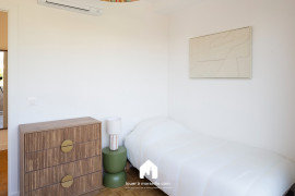 Location
                                                                                T5 Terrasse du David