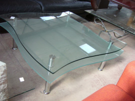 
                                                                        Meuble
                                                                         Table basse en verre, promotion