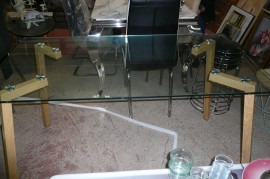 Meuble
Table en verre neuve, promotion