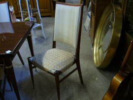 
                                                                                        Meuble
                                                                                         Table et 6 chaises, promotion