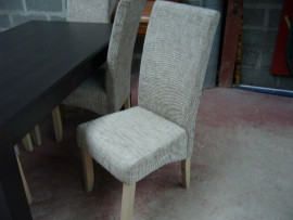 
                                                                                        Meuble
                                                                                         Table et 6 chaises, promotion