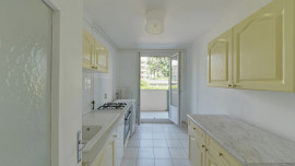 
                                                                                        Vente
                                                                                         TASSIN-LA-DEMI-LUNE – 56 m²  T3 avec balcons - rdc surélevé rénové 224 000€