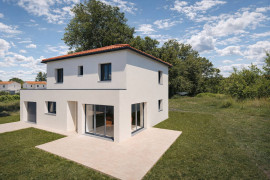 
                                                                                        Vente
                                                                                         Terrain 565 m² secteur résidentiel TALUYERS