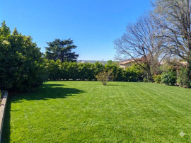 
                                                                                        Vente
                                                                                         Terrain