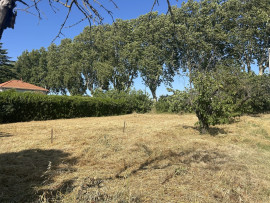 
                                                                                        Vente
                                                                                         TERRAIN CONSTRUCTIBLE DE 689 M² à MALLEMORT