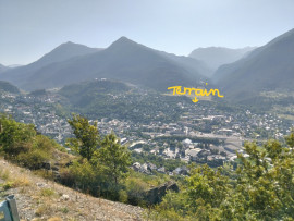 
                                                                                        Vente
                                                                                         Terrain constructible emplacement nr.1 - Viabilisé