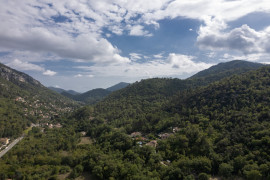 
                                                                                        Vente
                                                                                         TERRAIN CONSTRUCTIBLE PROCHE DES COMMODITÉS