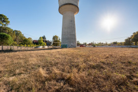 
                                                                                        Vente
                                                                                         Terrain de 2000m² à Blanquefort (33)