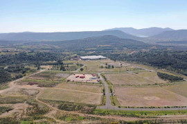 
                                                                                        Vente
                                                                                         Terrain industriel et tertiaire à vendre entre Lodève et Montpellier / Sud de France