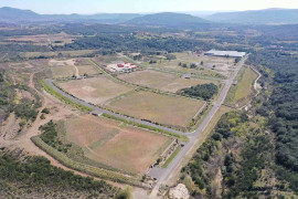 
                                                                                        Vente
                                                                                         Terrain industriel et tertiaire à vendre entre Lodève et Montpellier / Sud de France