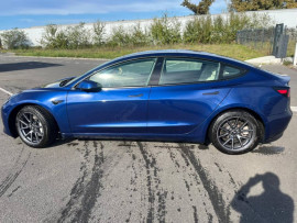 
                                                                                        Voiture
                                                                                         Tesla model 3 long rang